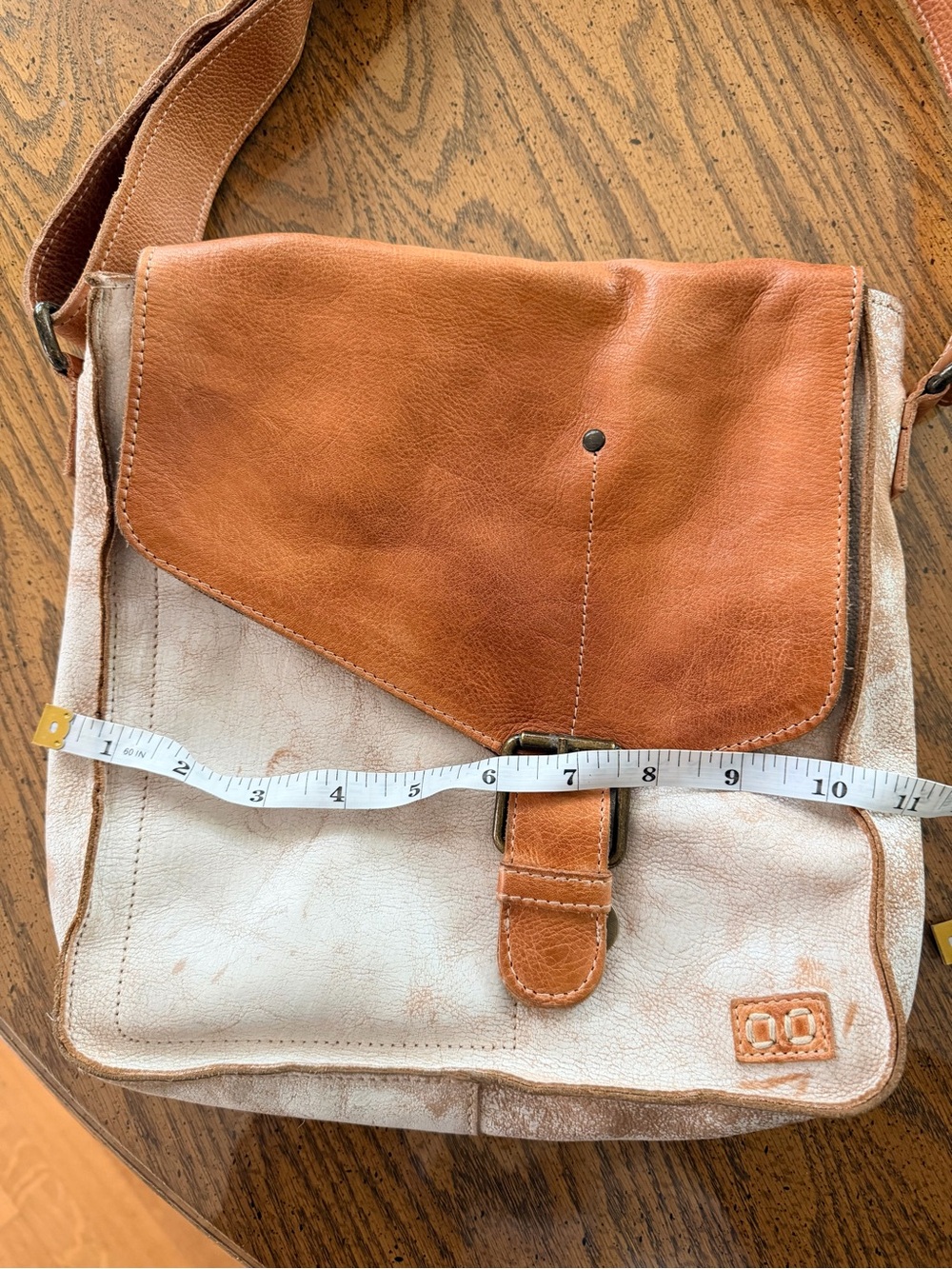 BED|STU Venice Beach Crossbody Bag | Nectar Lux Tan Rustic Leather - Picture 9 of 13